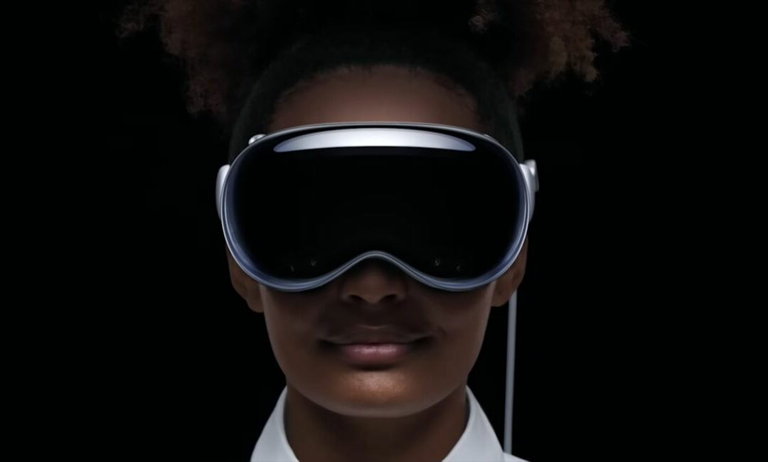 Unveiling the Apple Vision Headset: Redefining Augmented Reality
